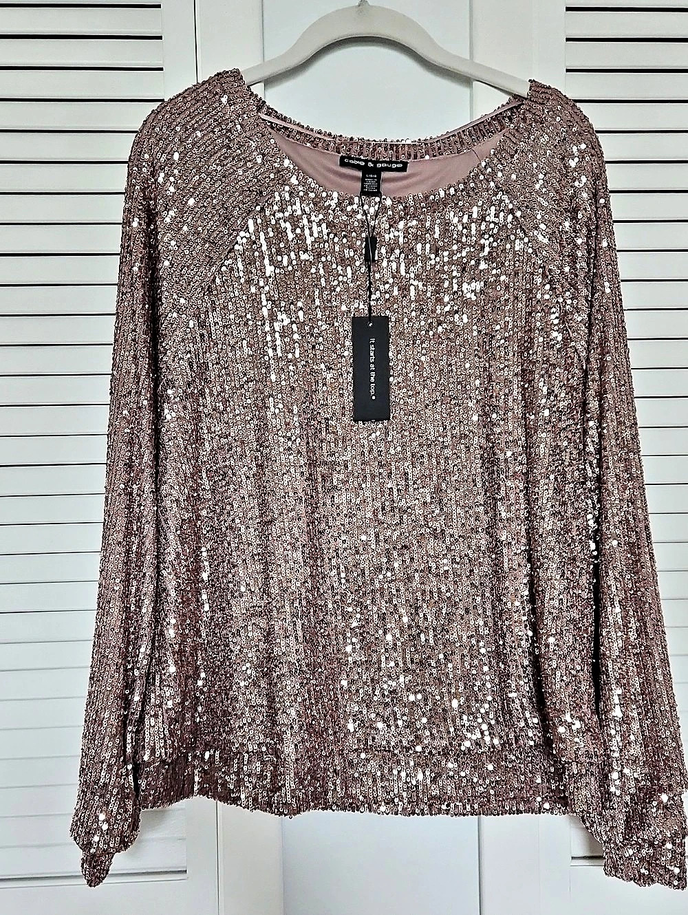 Cable & Gauge Sequin Long Sleeve Blouse in Pink Blush Size Large NWT
